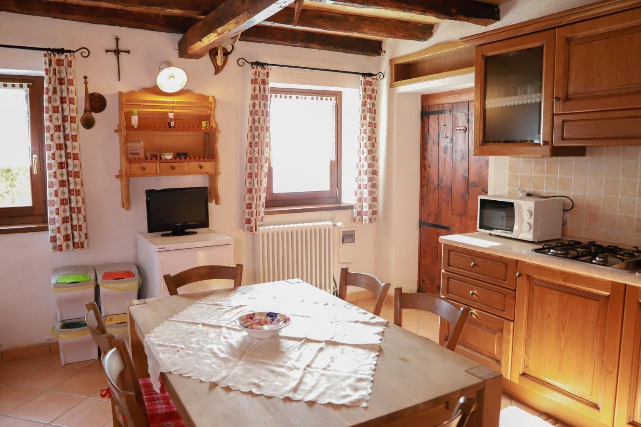 La Casa Del Ghiro - Parco Dolomiti Bellunesi Corazzai المظهر الخارجي الصورة
